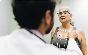 Paziente durante elettrocardiogramma